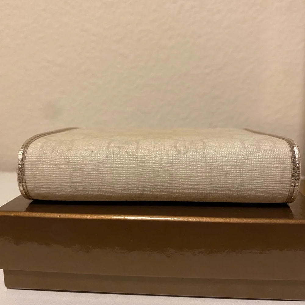 Gucci Beige Monogram Small Fold Wallet with Metallic Trim - Picture 12 of 16
